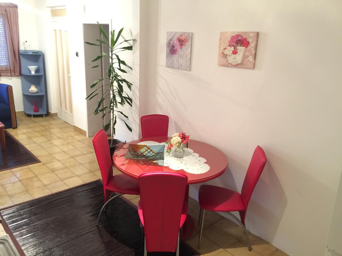 Day & Night Apartment Cuprija Exterior photo